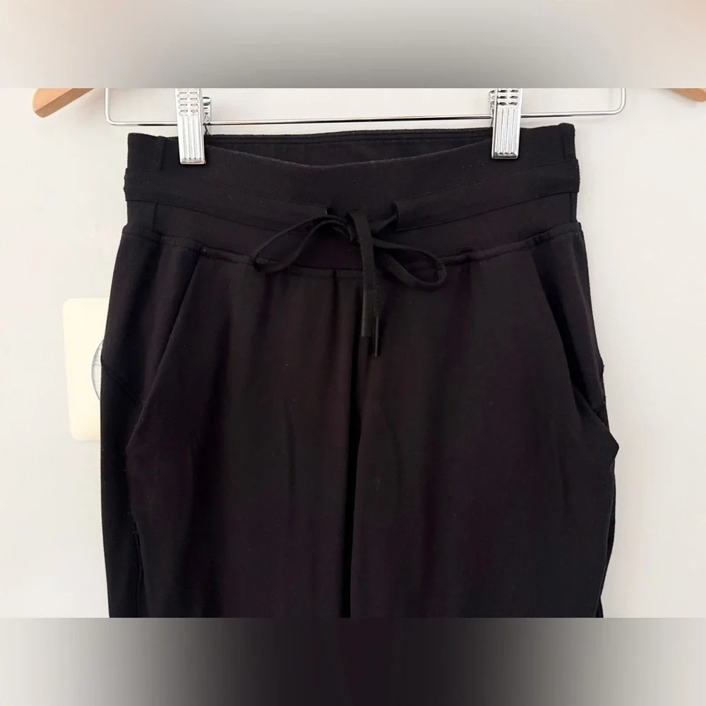 Lululemon Ready To Rulu Jogger Pant | Size 2